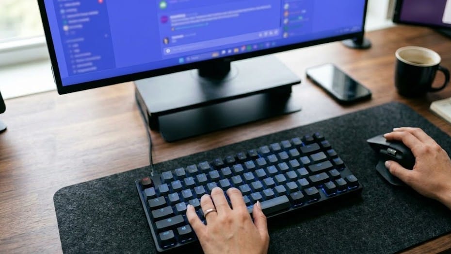 How to Use Discord Emoji: Complete Tutorial for Custom Server Emojis